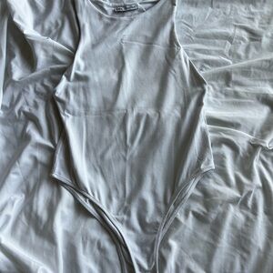 Zara White Sleeveless Scoop-Back Bodysuit